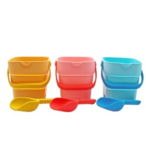 Foldaway Bucket And Spade Set - BlueTwo Dutch Boys